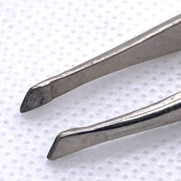 Revlon Stainless Steel Tweezers Classic Deluxe Makeup Metal 3" Slant Tip Vintage - Picture 5 of 9